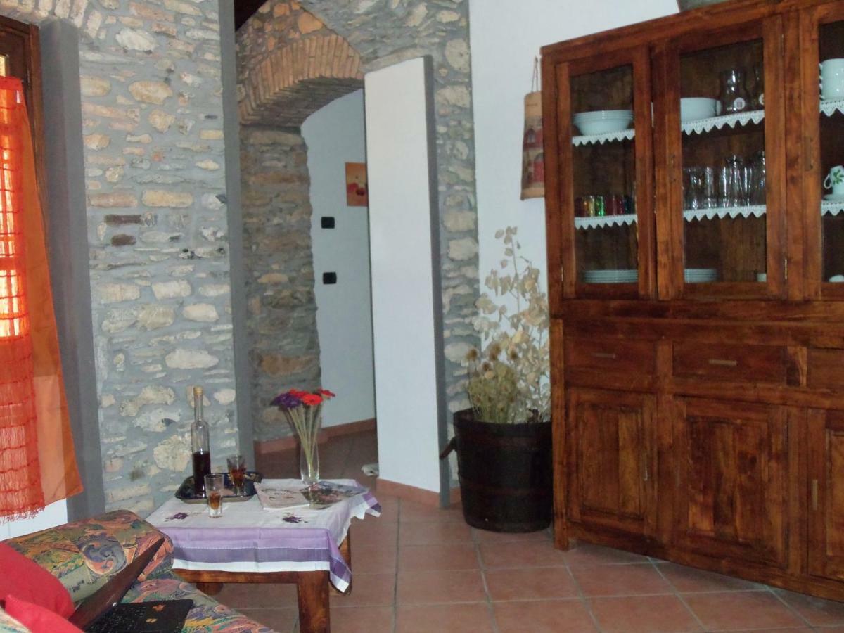 加尔伦达Agriturismo A Veggia Vigna别墅 外观 照片